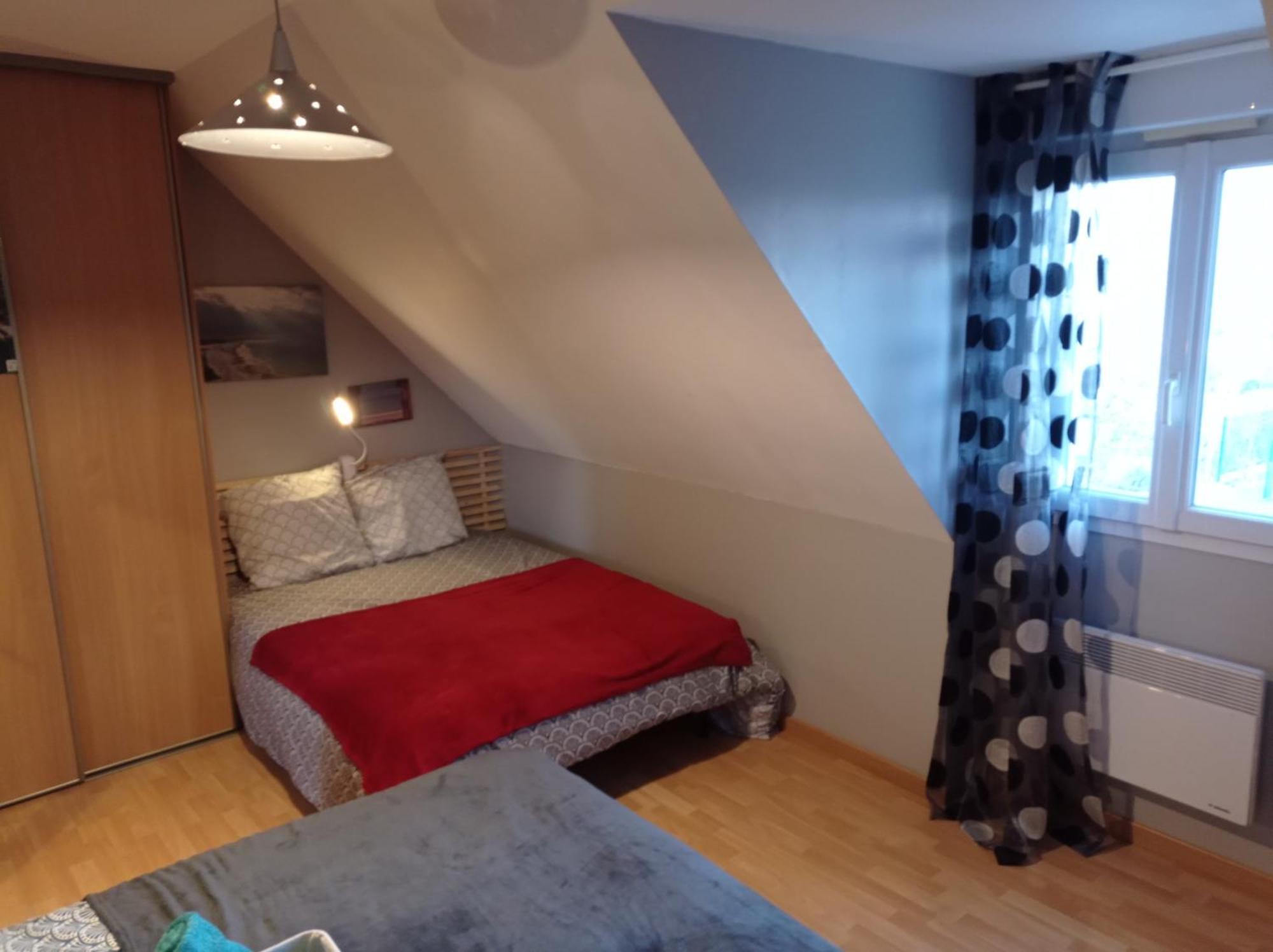 Chambres D'Hotes Les Mesanges Saint-Martin-Lez-Tatinghem Rom bilde